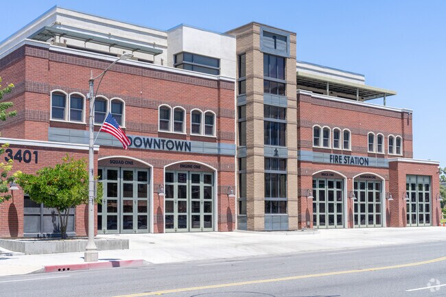 The closest fire station to the Grand area is less than 2 miles away in Downtown Riverside.