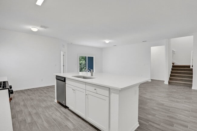 14427 Firebird Dr, Jacksonville, FL 32234 - photo 2