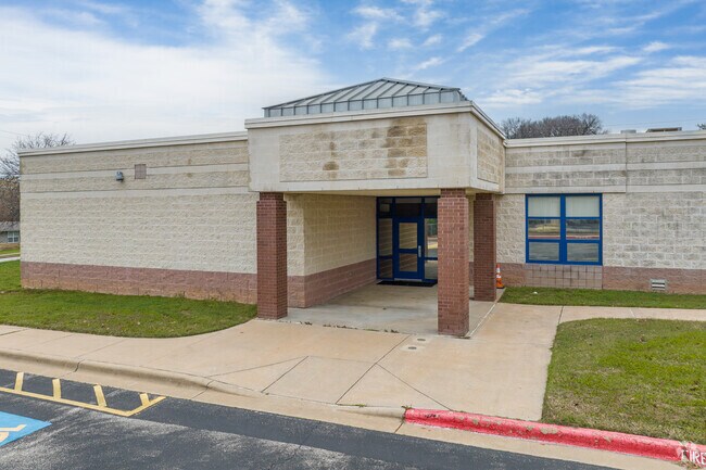 Campbell Elementary, Austin, thrives on community involvement, shaping well-rounded individuals.