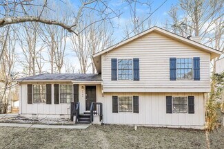 8964 Raven Dr, Jonesboro, GA 30238