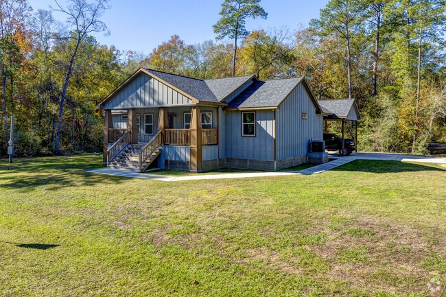 The neighborhood of Midline has charming ranch-style houses, defining its suburban landscape.