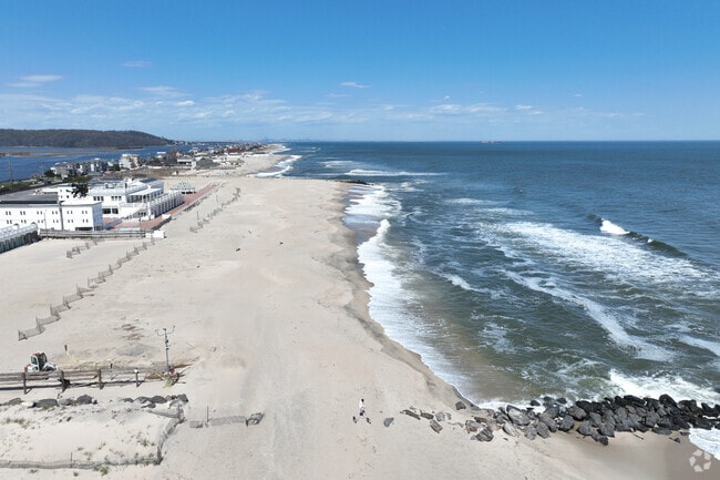 The Highlands is surrounded by beautiful beaches such as Sea Bright.