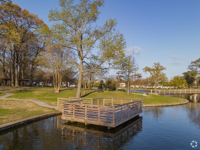 Sit and relax while catching some fish at Lakeside Park.