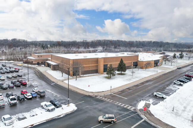 Osceola High School is the only high school in the Osceola School District.