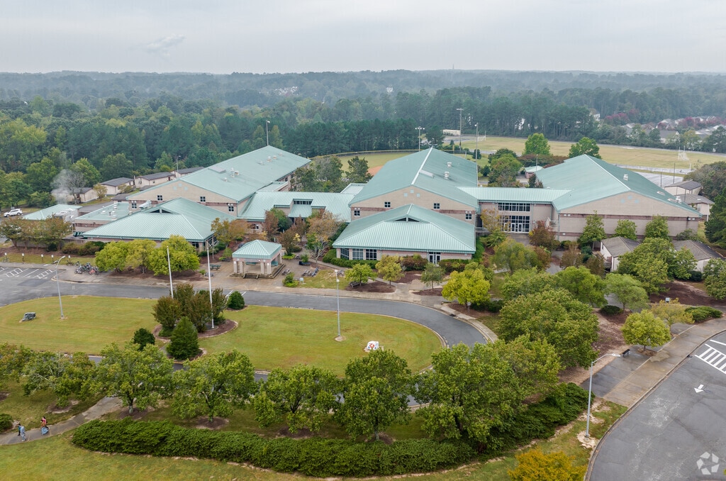 Davis Drive Middle School offers a public education.