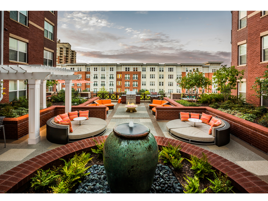 The Point at Dunn Loring, Vienna, VA 22180 - photo 1