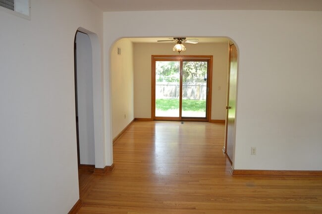 7014 University Ave, Middleton, WI 53562 - photo 4