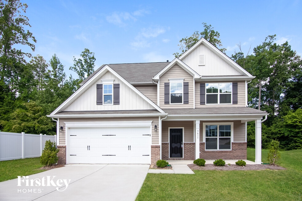 3611 Alamito Ln, Charlotte, NC 28214 - photo 1