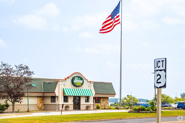 Perkins Restaurant has a sunroom overlooking Superior Bay.