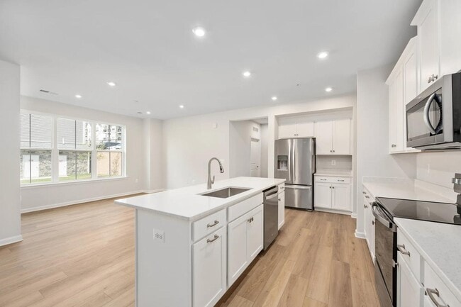 Cascades at Embrey Mill 55+ unit 101, Stafford, VA 22554 - photo 6