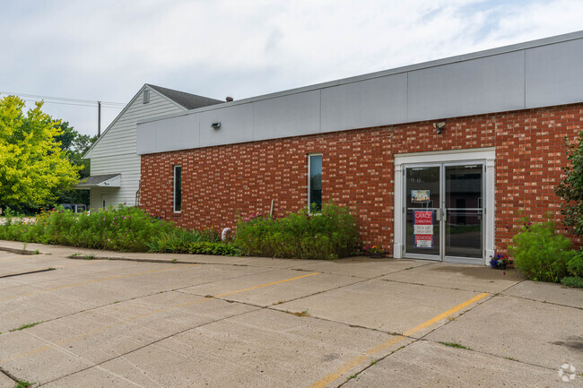 Grace Christian School maintains a 6:1 student-teacher ratio.