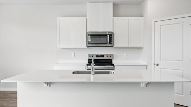 4218 Henslowe Rd unit 38182888, Columbia, TN 38401 - photo 5