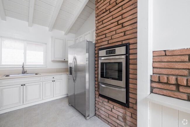 4104 Via Largavista, Palos Verdes Estates, CA 90274 - photo 4