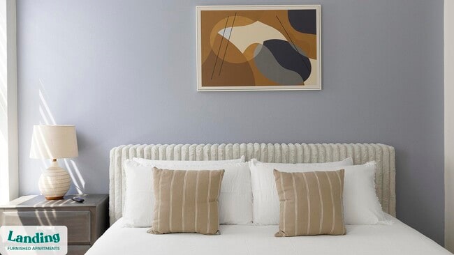 2206 Arroyo Ave unit 203, Dallas, TX 75219 - photo 6