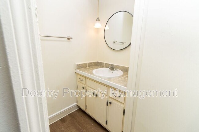 5206 Sunbeam Ave unit B, Chattanooga, TN 37411 - photo 5