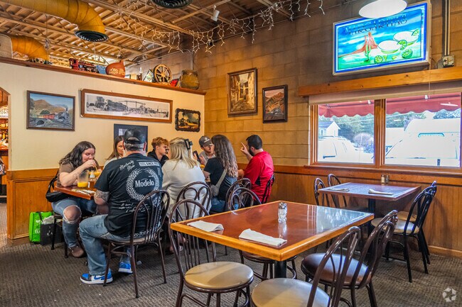 Santa Fe Restaurant serves Mexican favorites in downtown Sandwich near Lake Holiday.