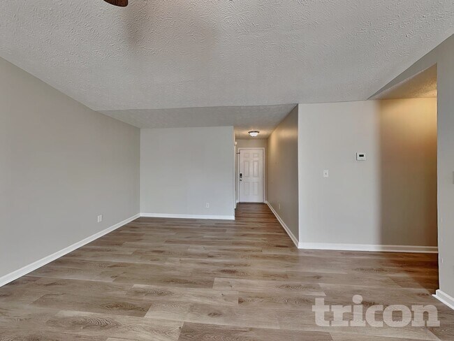 2797 Priscilla Way, Morrow, GA 30260 - photo 2