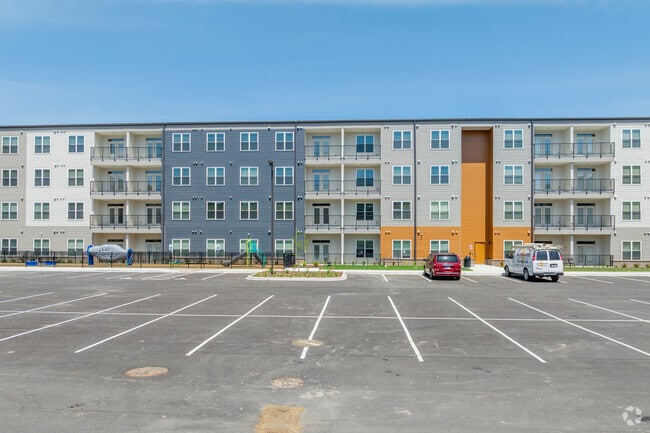 Eclipse, Louisville, KY 40211 - photo 3