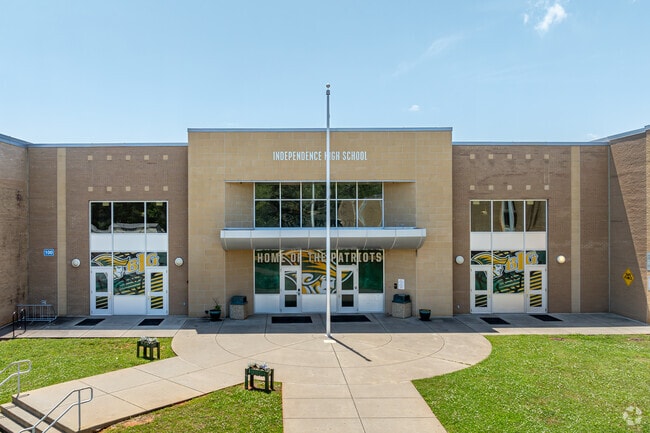 Independence High School has has 2,022 students in grades 9-12 according to Niche.com.