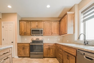 246 W Grant St Unit 246, Papillion, NE 68046