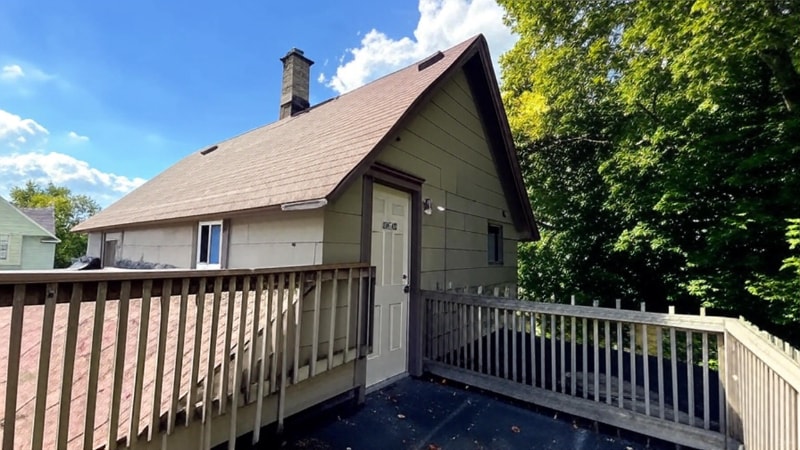 553 Shamrock St SW unit 2, Grand Rapids, MI 49503 - photo 1