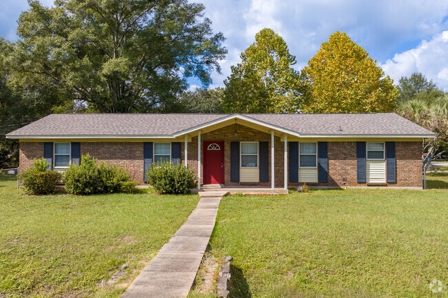 Nevius' most popular older homes-styles are classic red-brick ranches.