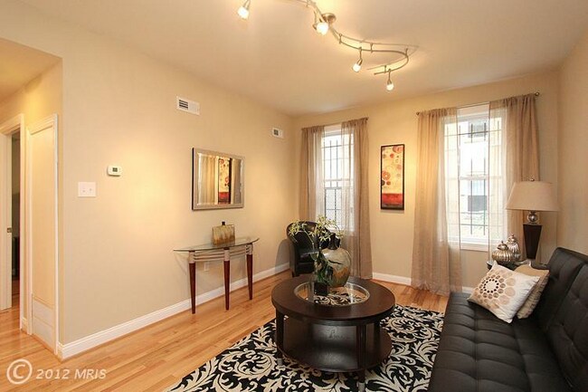 1421 Columbia Rd NW unit 105, Washington, DC 20009 - photo 4