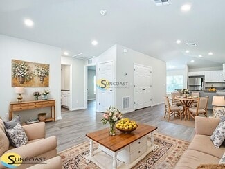 109 E Harvard St, Inverness, FL 34452