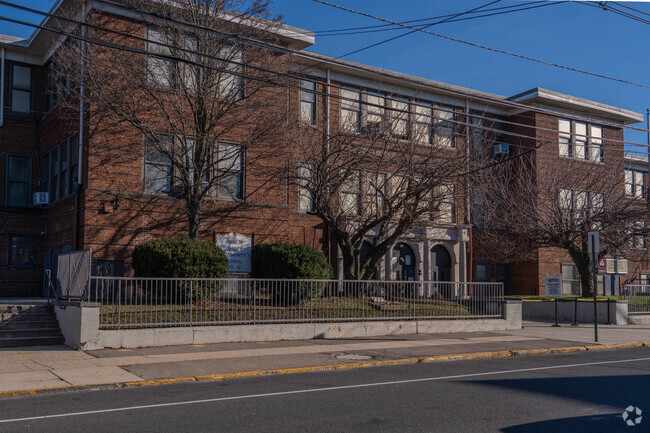 The John M Bailey School has ample parking space for faculty and parent pick up-drop offs.