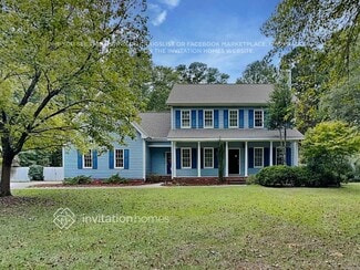 121 Peach Orchard Dr, Benson, NC 27504
