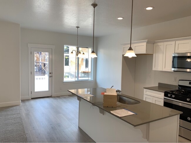 3740 W 2380 N, Lehi, UT 84043 - photo 4