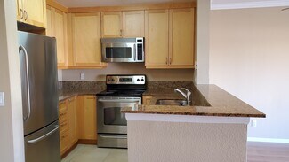 8889 Caminito Plaza Centro Unit 7208, San Diego, CA 92122