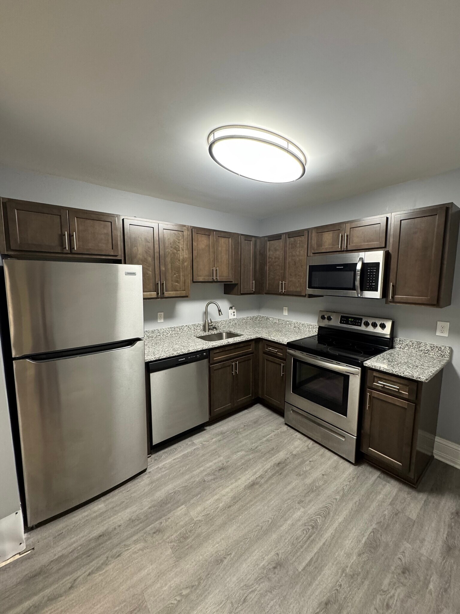 10-16 E Chase St, Baltimore, MD 21202 - photo 1