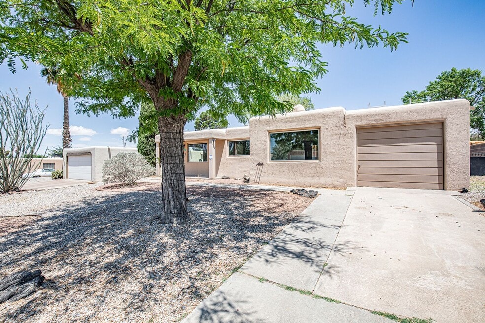 2005 Snow Dr, Alamogordo, NM 88310 - photo 1