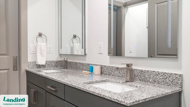 2995 Railside Lp unit 4-404, Sanford, FL 32771 - photo 5