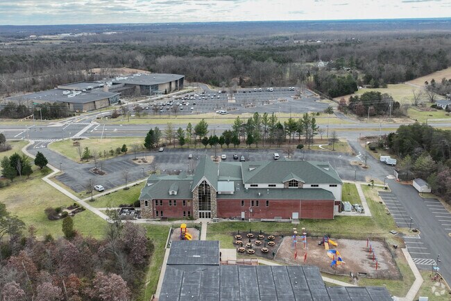 Ad Fontes Academy serves students in Fairfax County.