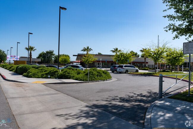 The Bus loop at Pioneer School is found on the East end of the campus.