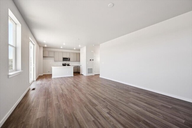 22866 E 47th Place, Aurora, CO 80019 - photo 4