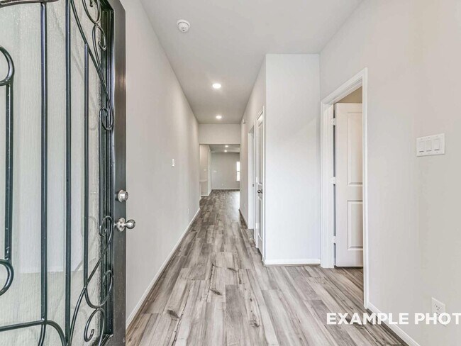 602 San Marcos Trail unit 36493601, Dayton, TX 77535 - photo 4