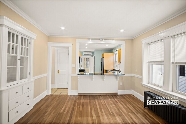 42 Parsons St, Brighton, MA 02135 - photo 5