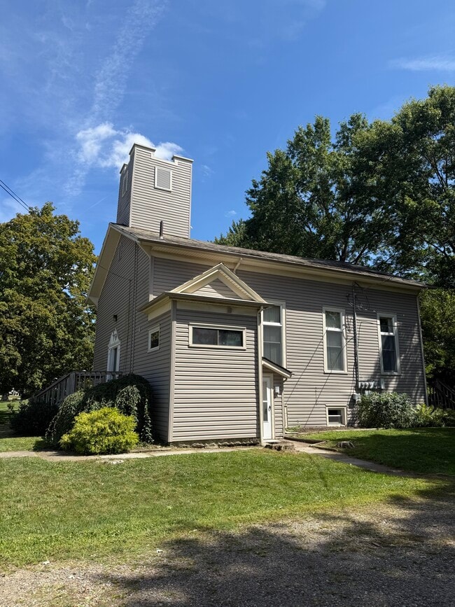 5782 Chippewa Rd unit D, Medina, OH 44215 - photo 2