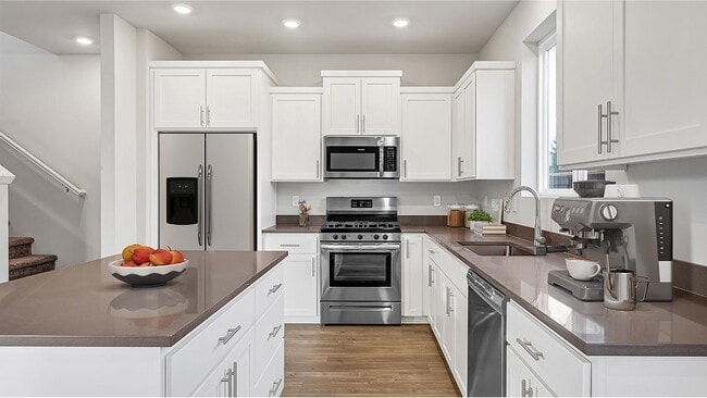 8970 SW Vermillion Dr, Tualatin, OR 97062 - photo 3