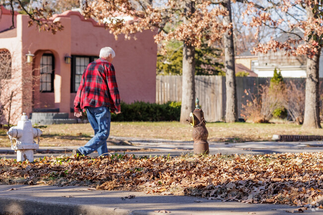 Freeman Grove residents enjoy the quiet sidewalks throughout the neighborhood.