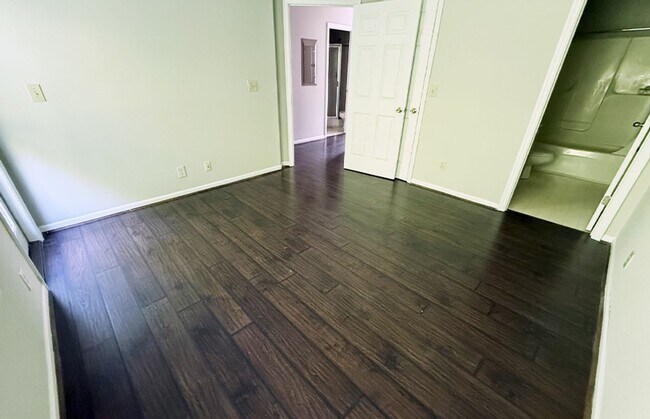 3227 Bishop St unit 3227-05, Cincinnati, OH 45220 - photo 6