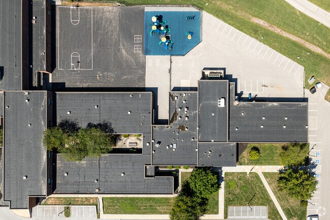 Lincolnway Elementary's compact footprint contributes to a close learning environment.