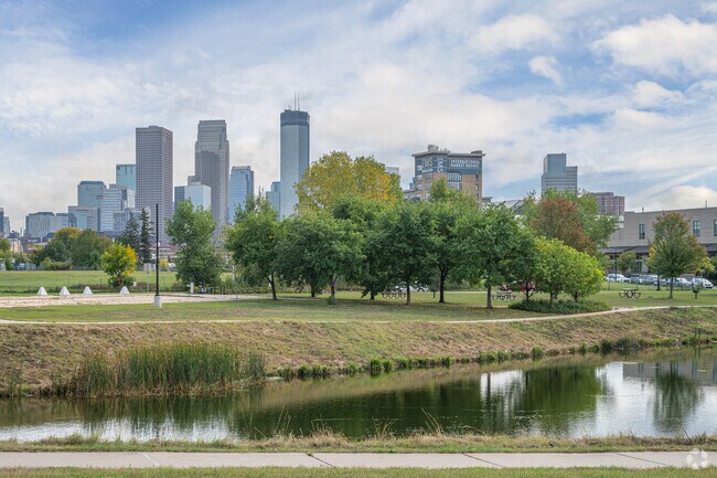 Glenwood Park is a great place in Sumner-Glenwood for a walk with a view of Minneapolis.