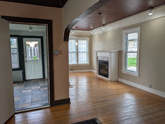 709 E Lewis St, Livingston, MT 59047