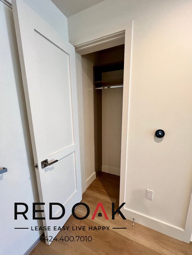 1001 N Fairfax Ave unit 304, West Hollywood, CA 90046 - photo 7