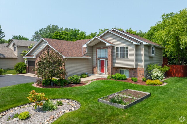 Many New Traditional houses in Founders sit on large plots, with room for home gardens.