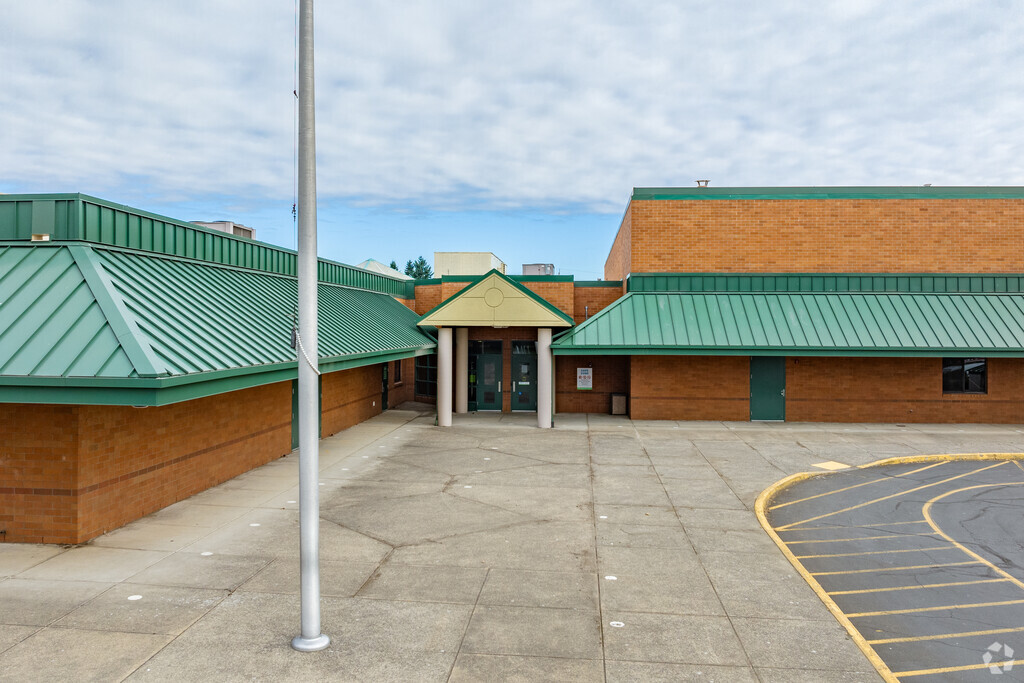 Fishers Landing Elementary School has a coinvent drop off next to the entrance.